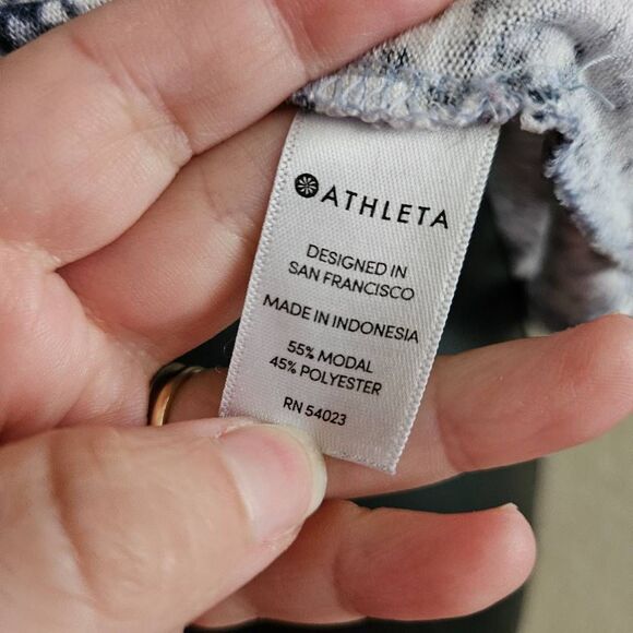 Athleta Breezy Cutout Tank Top - Picture 5 of 8